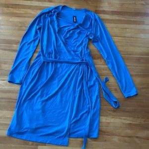 NWT L Old Navy  blue wrap front dress w/ tie belt